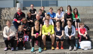 Gute Teilnehmerzahl der ersten Trainingseinheit bei optimalem Wetter